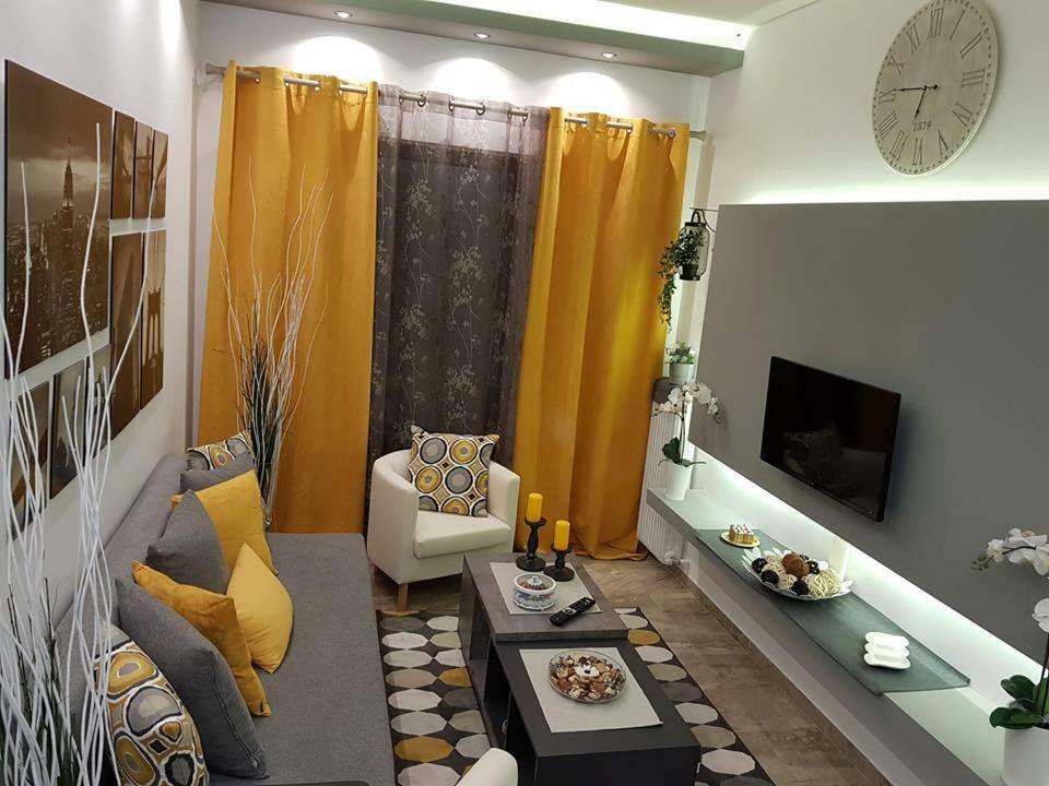 'golden Aurora' With Elegant Style *