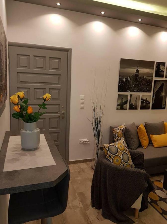 'golden Aurora' With Elegant Style